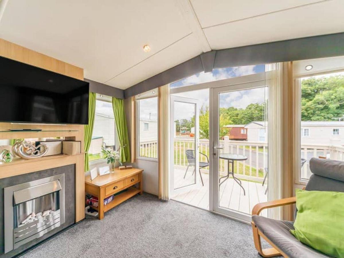 Apple Tree Lodge Hot Tub 3 Bedroom 2 Bars Morpeth Kültér fotó